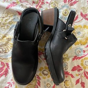 Teva Foxy clog boot shoes size 8